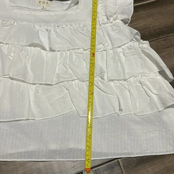 NWOT POL Eyelet Top L - Picture 5 of 6